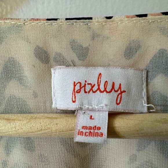 Patterned Dress - Picture 4 of 4